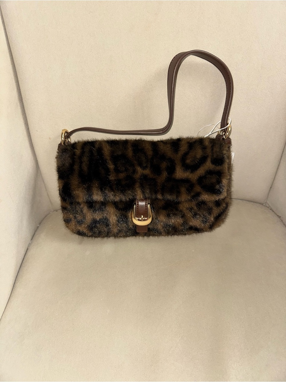 Urban Expressions Leopard Faux Fur Shoulder Bag in Brown